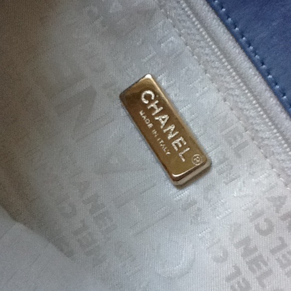 Rare Chanel washed lamb skin 2.55 single flap handbag - Picture 3 of 12